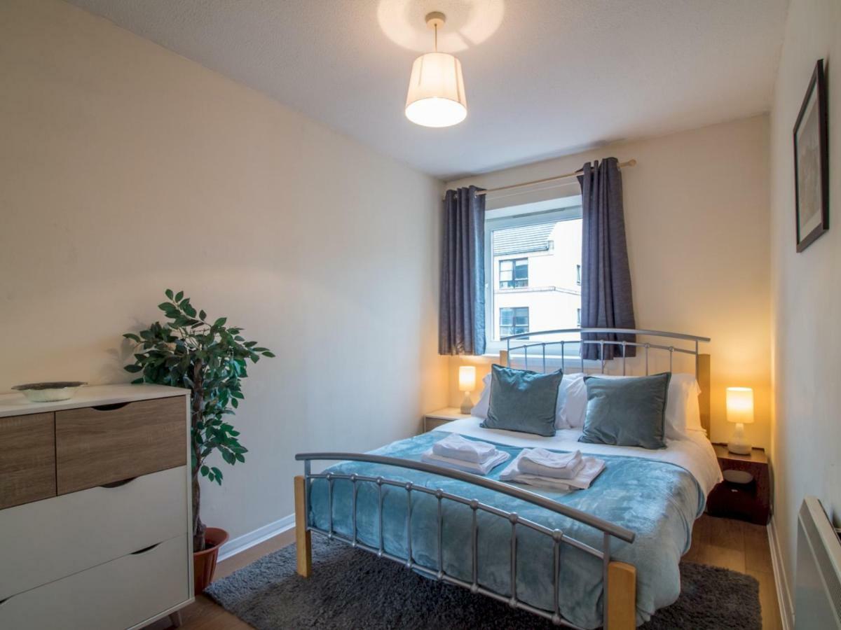 Bright & Tranquil Apartment Near City Centre With Free Parking! Édimbourg Extérieur photo