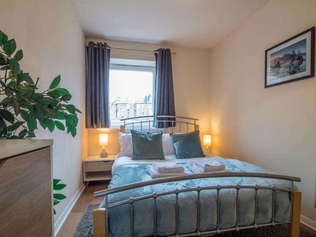 Bright & Tranquil Apartment Near City Centre With Free Parking! Édimbourg Extérieur photo